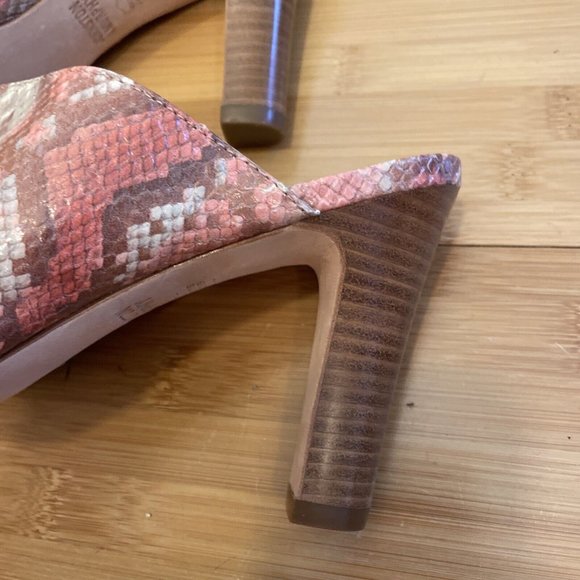 johnston murphy Pink Snake Leather Slide Nwob 8 NEW - Picture 3 of 11